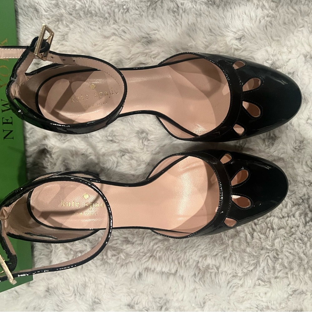 Kate Spade black patent leather heels, size 6